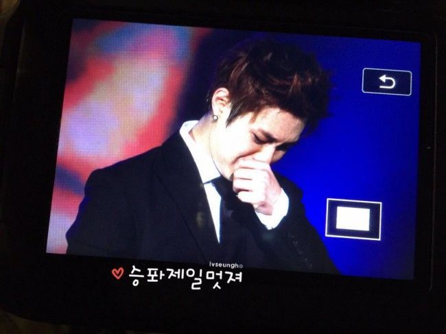 MBLAQ Seungho breaks into tears