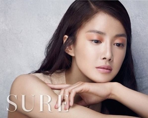 Lee Si Young for M.A.C
