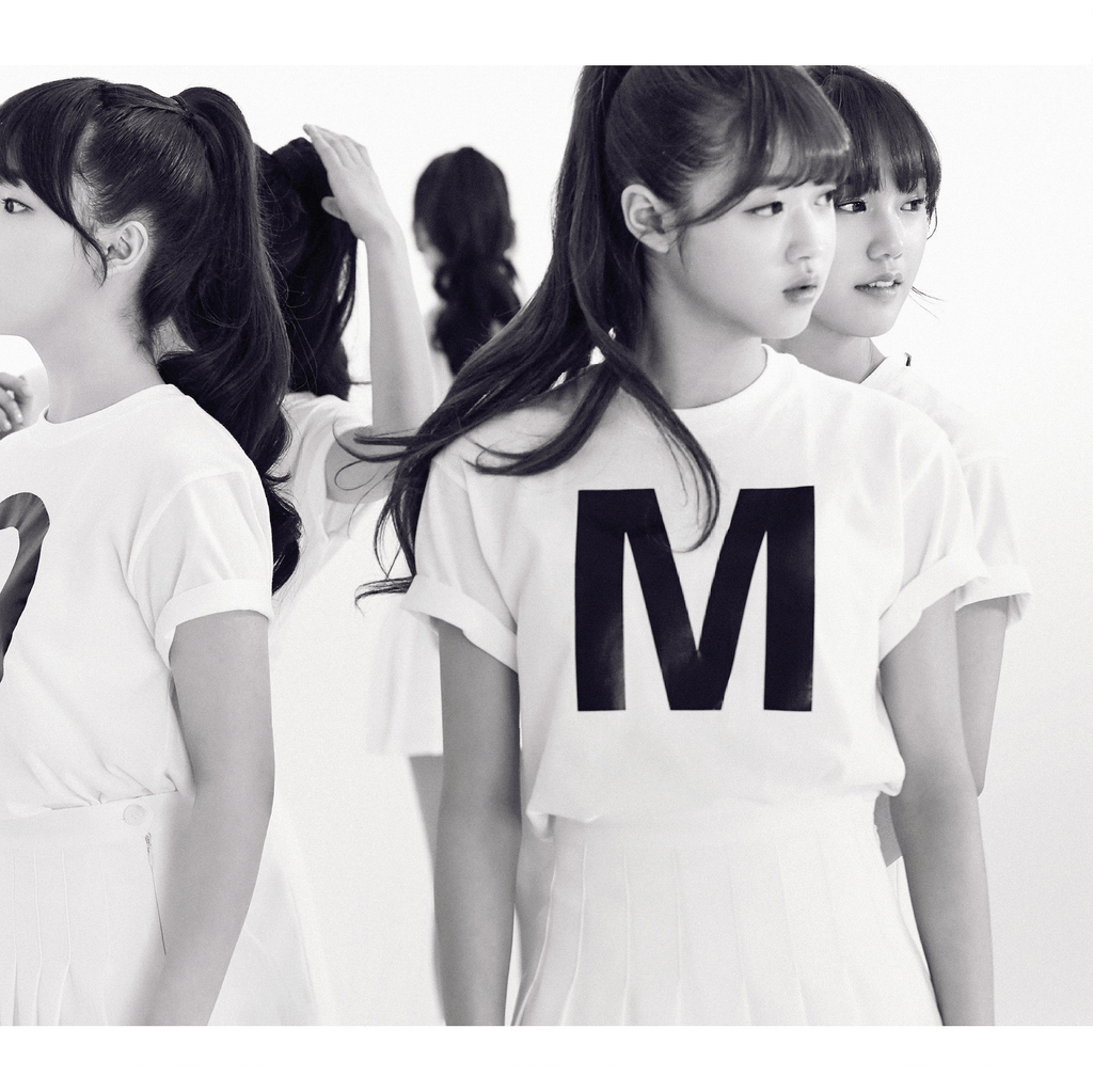 My girl october. Oh my girl Мими. Oh my girl Мими и юа. Джинни Oh my girl. Oh my girl Джини.