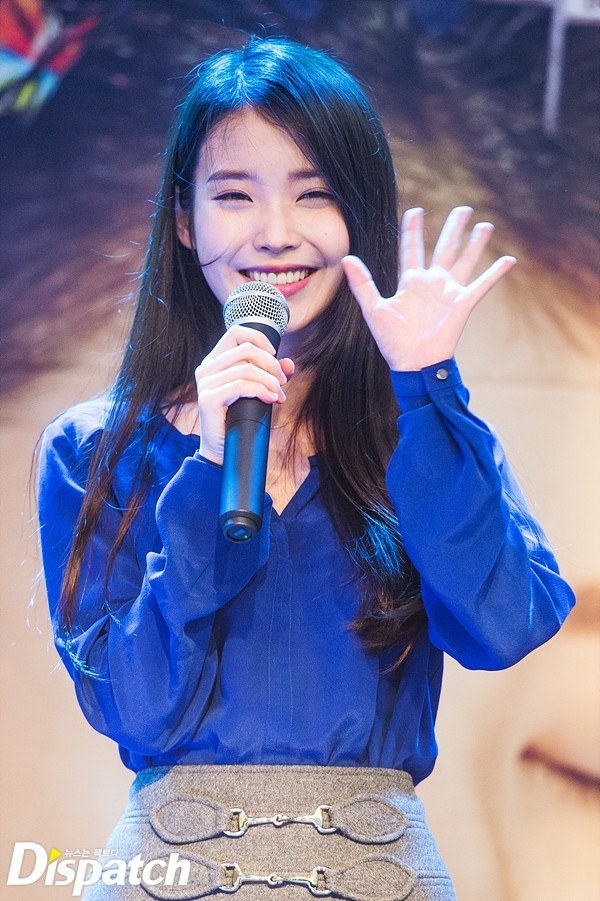 IU holds successful fanmeet amidst recent controversies - Koreaboo