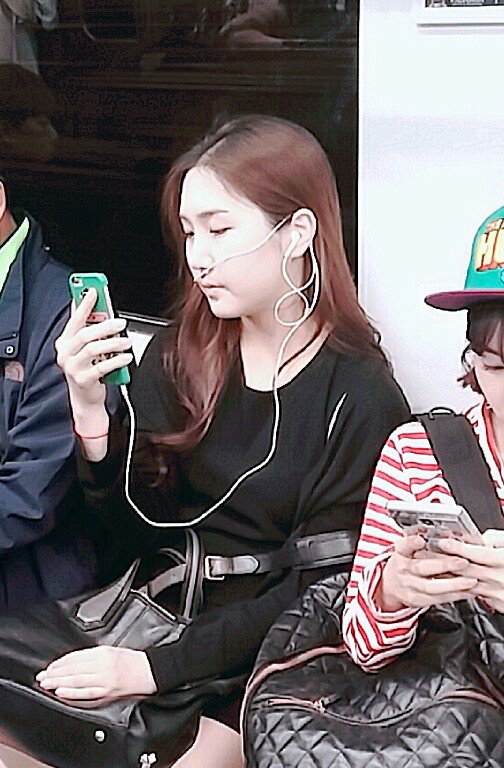 Former Apink member Hong Yookyung spotted out in the public - Koreaboo