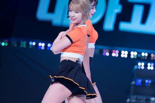 This May Be The Sexiest Moment Of AOA Choa Caught On Camera Koreaboo