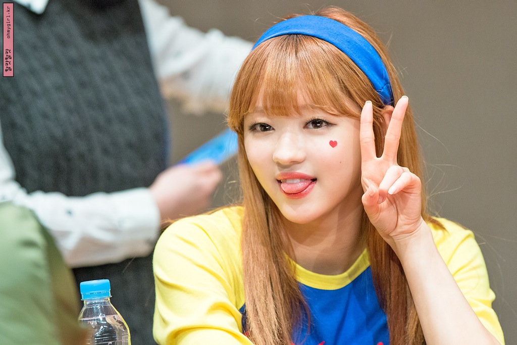 Oh My Girl Yooa Is One Of The Most Beautiful Girls In K Pop But Most Fans Don T Know It Koreaboo