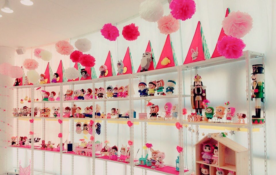 doll clothing store