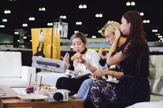 mukbang-nicole-justin-krys-khloe-kcon-kcontv-ryanbyryanchua-7690