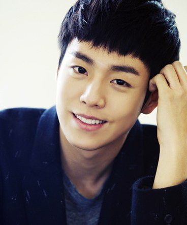 Lee Hyun Woo (Actors born in 1993 taking the industry by storm)/ Pann
