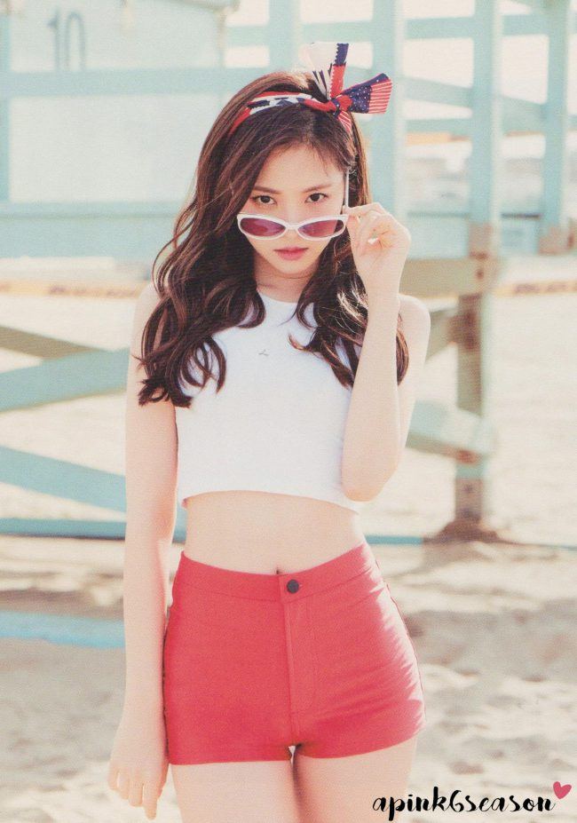 Apink Son Naeun Transforms Into An American Beauty At The Beach Koreaboo 9021