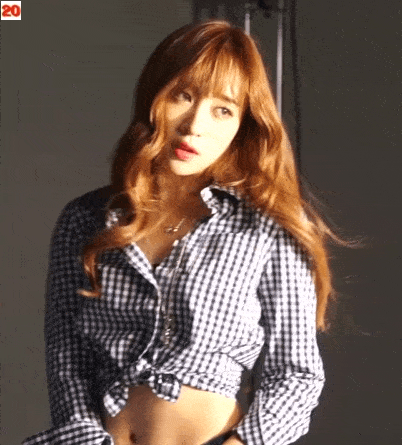 Hani Shows Off Her Sexy Modelling Skills For Jeans Advertisement Koreaboo Hani Shows Off Her Sexy Modelling Skills For Jeans Advertisement Koreaboo