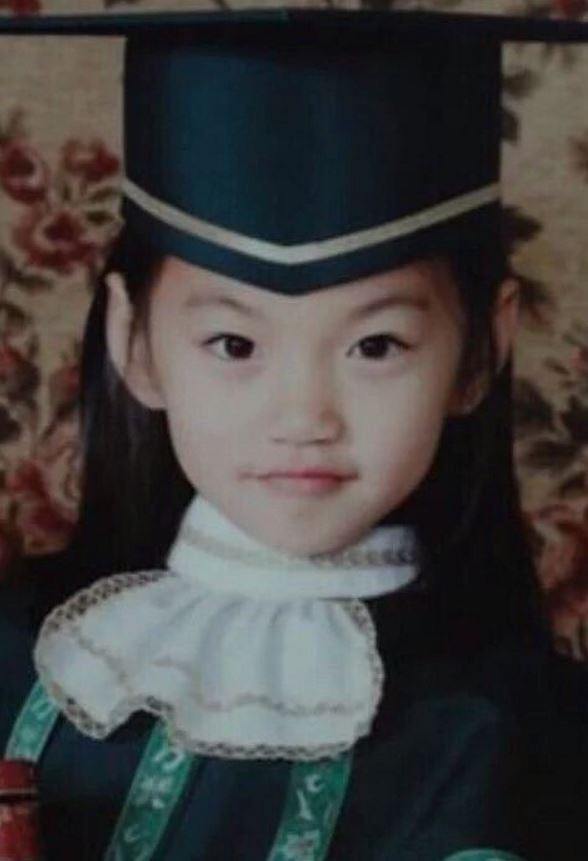 Can you match these childhood photos to corresponding female idols ...