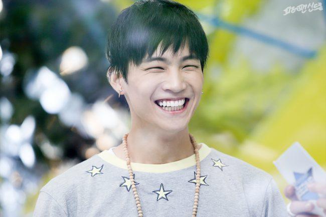 24 Idols Whose Eye Smiles Light Up The Entire World - Koreaboo