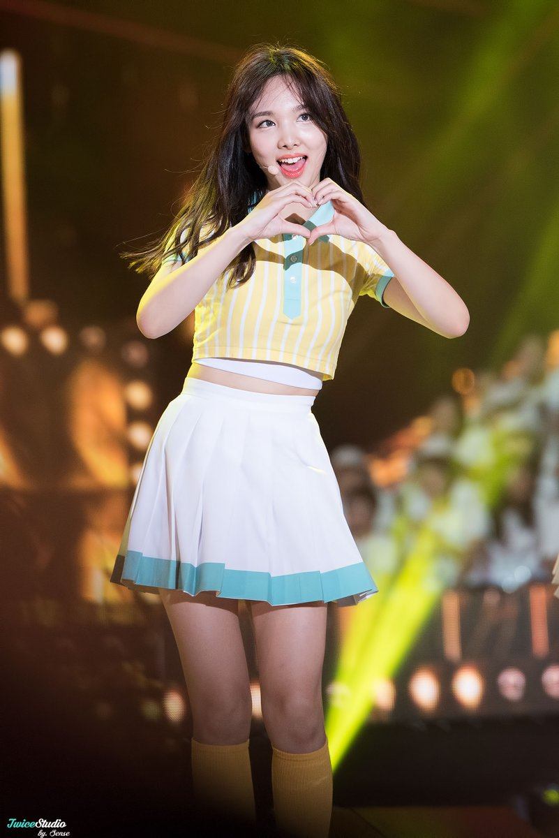 10 Times TWICE Nayeon's Fashion Was On Point - Koreaboo