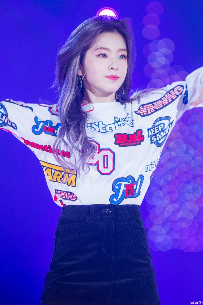 Netizens Shocked By Red Velvet Irene's Ridiculously Tiny Waist