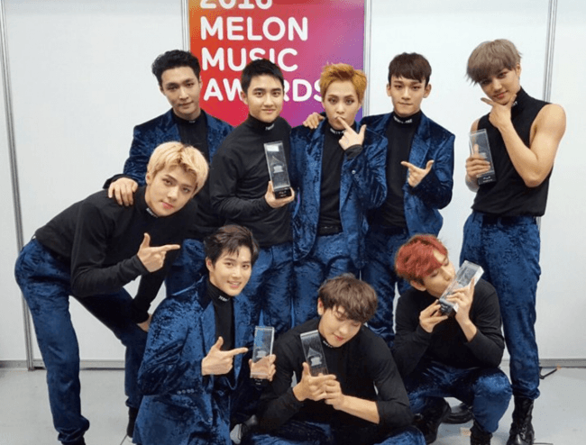 EXO dominates with Melon Music Awards with 5 awards / EXO VYRL