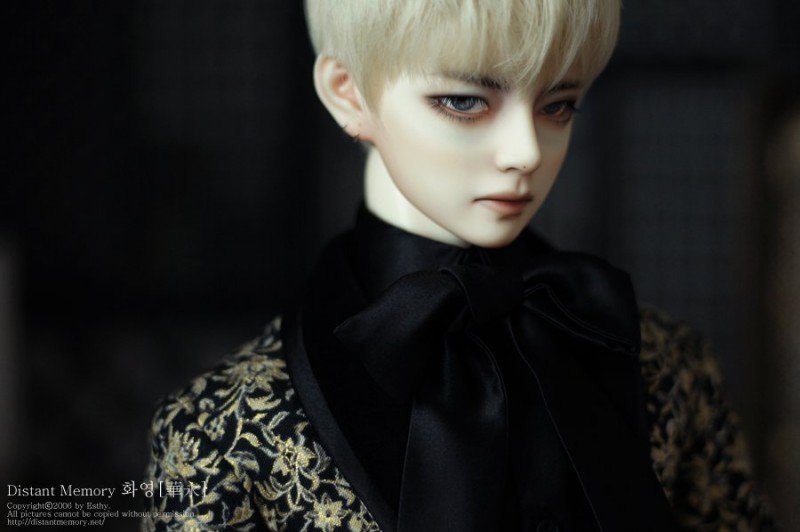 This doll looks exactly like BTS's V