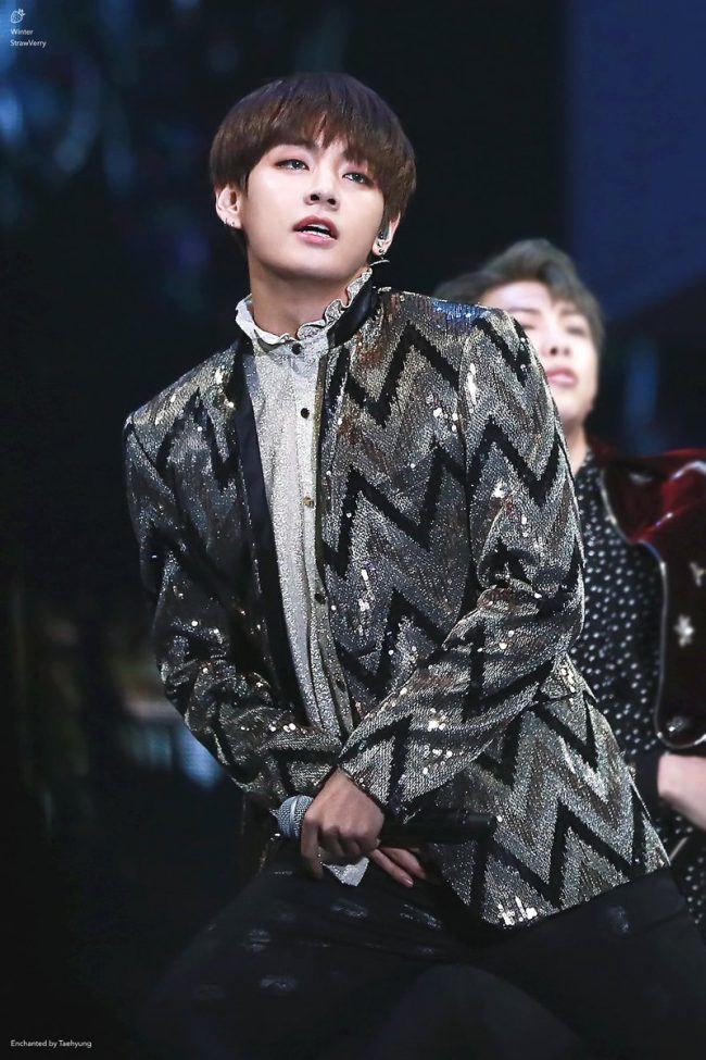 Bts V Looks Like A Prince From The Stars In Latest Stage Outfit