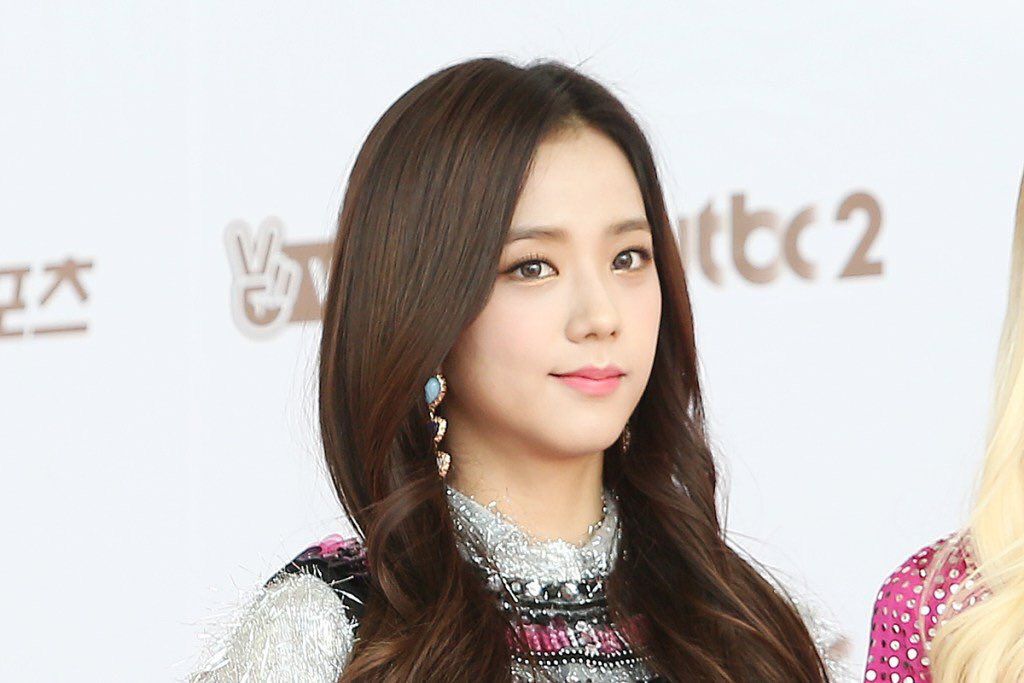 Джису корейская певица. Jisoo. Jisoo 2013. Хон Джису. Jisoo 2022.