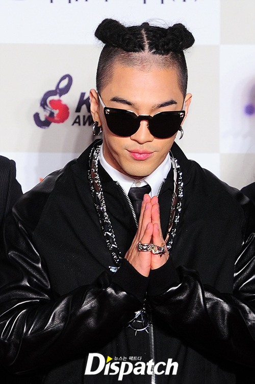 Taeyang's leaked passport photo proves just how unique he is - Koreaboo