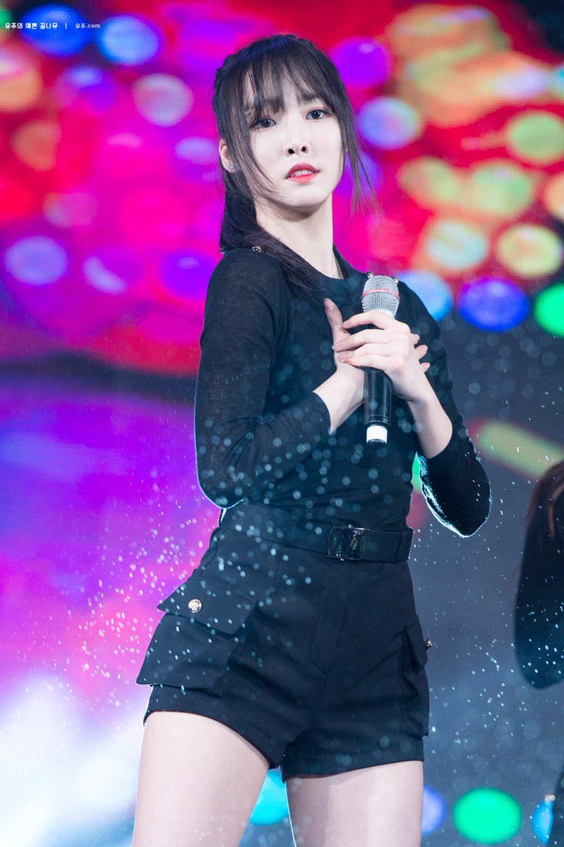 This Is The Hottest New Hairstyle Trending Among Female Idols - Koreaboo