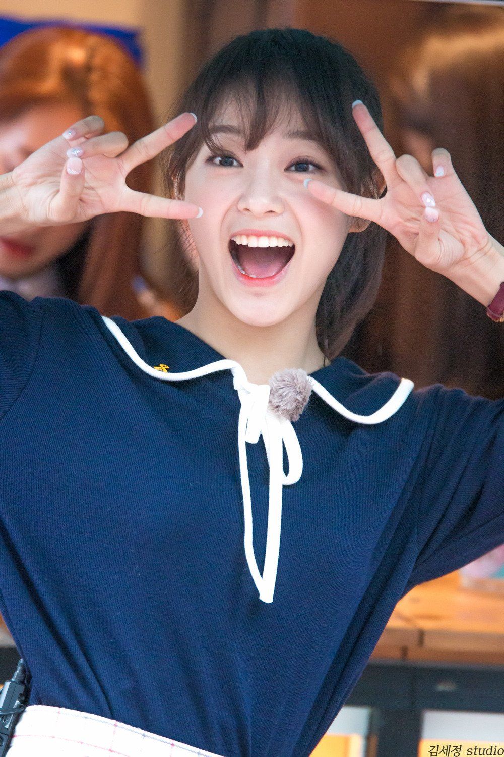 Gugudan Sejeong is the most energetically happy idol - Koreaboo