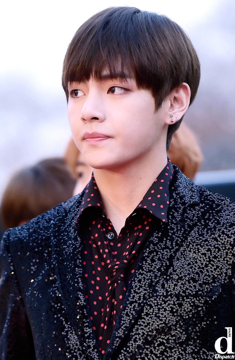 Here Are The Top 10 Most Iconic Fashion Moments Of BTS's V - Koreaboo