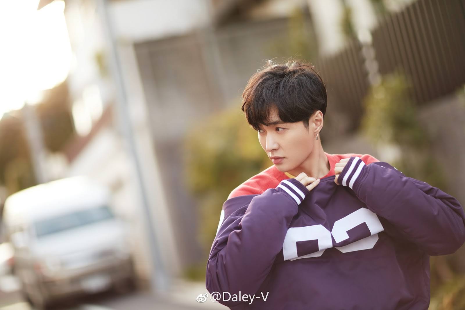 EXO-L’s Reaction To Lay’s Absence Will Send Chills Up Your Spine - Koreaboo