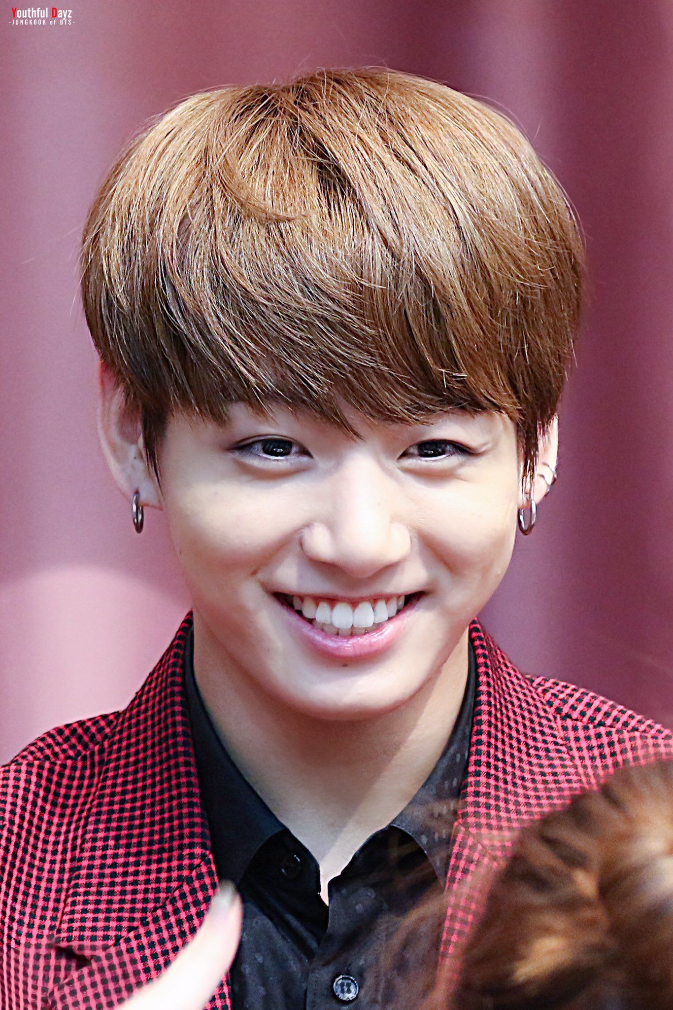 Bts Jungkook Always Smiles Like A Bunny Koreaboo