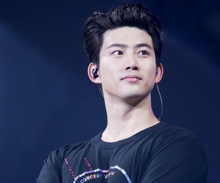 Taecyeon tells fans to do this if they miss him while he's serving in