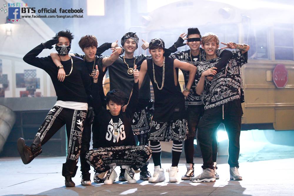 This Compilation Of BTS Group Photos From Debut Until Now Will Make You This Compilation Of BTS Group Photos From Debut Until Now Will Make You