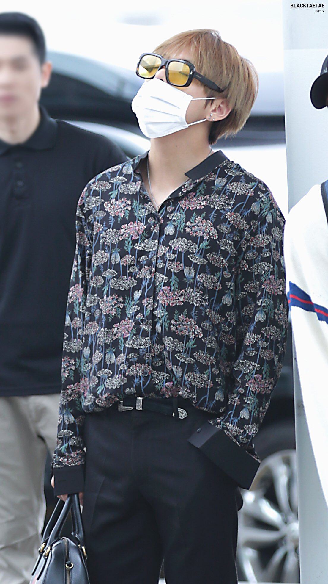 BTS's V Shocks Netizens With His Unexpected Airport Style — Especially His  Designer Bag - Koreaboo