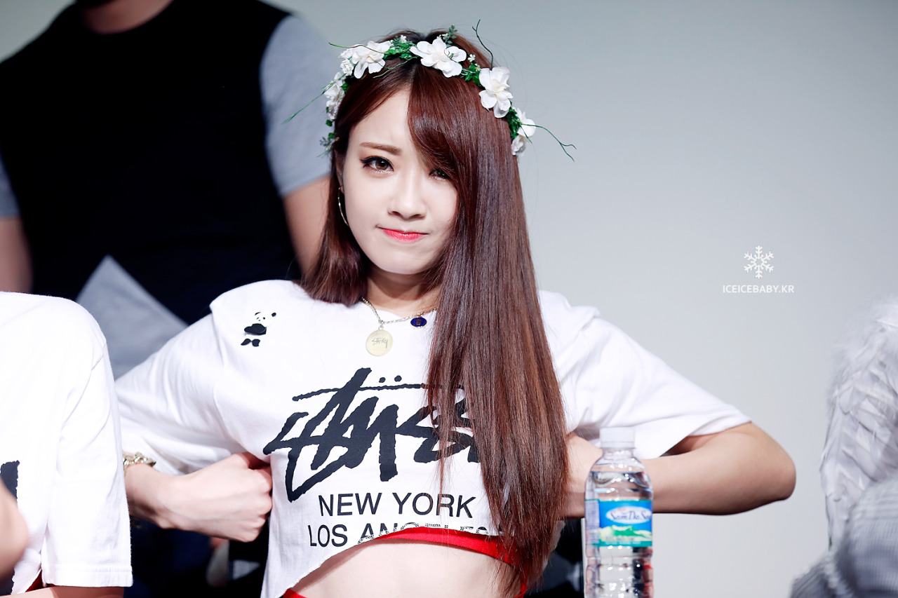 Koreaboo. 9muses Kyungri body Эстетика. Ынджи из 9muses горячая.