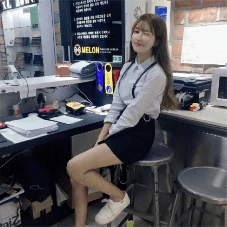 Beautiful Korean Girl Goes From PC Cafe Worker To MAXIM Magazine Model