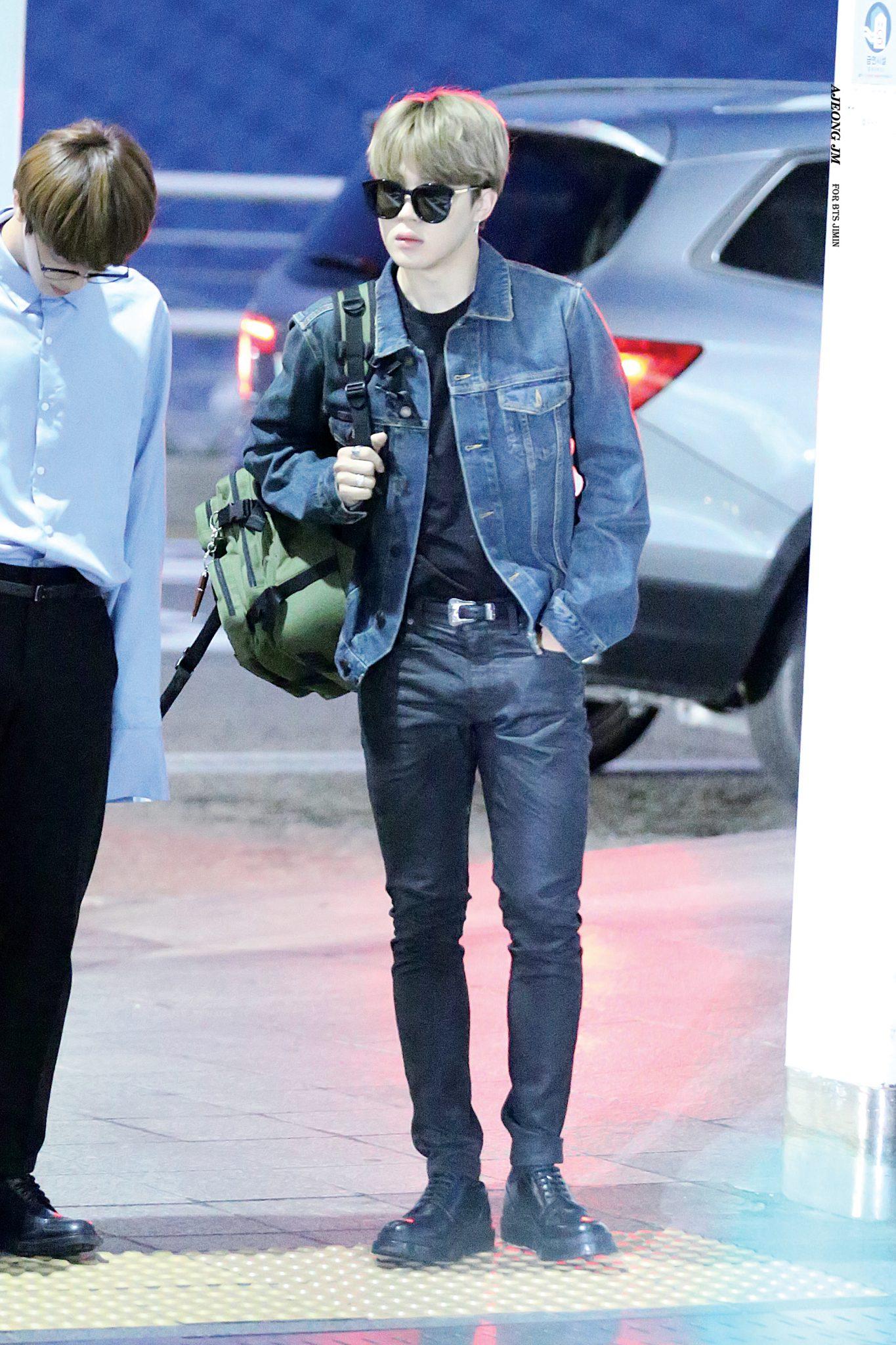 22 Pictures of BTS Jimin In Jeans You Didn't Know You Needed - Koreaboo