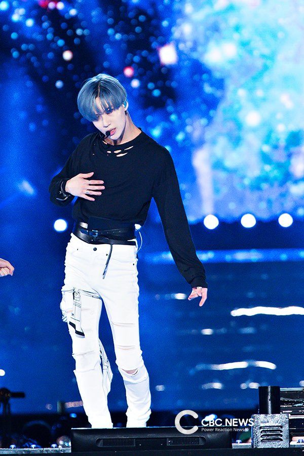 SHINee's Taemin Looks Like An Ice Prince With His New Hairstyle - Koreaboo