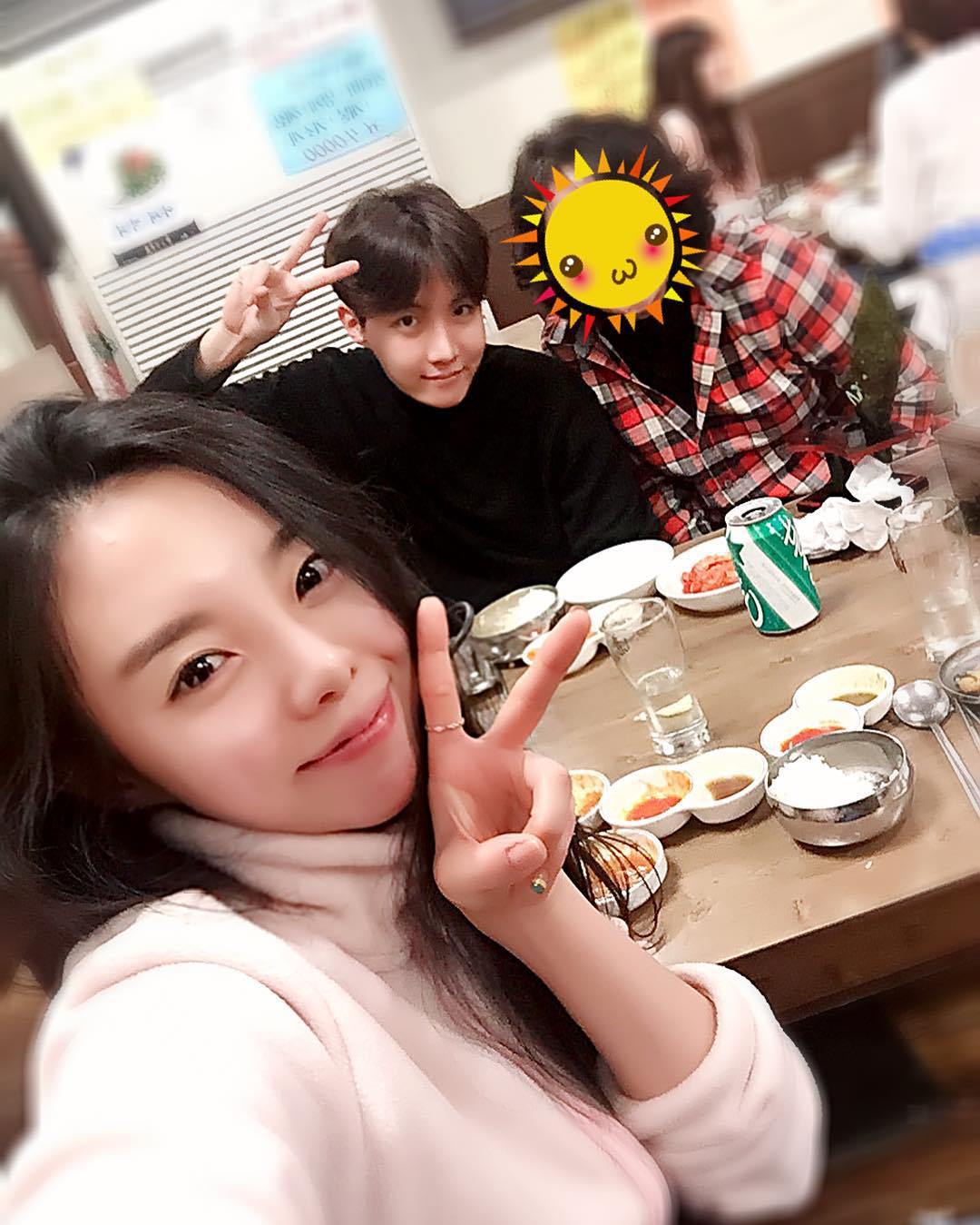 BTS J-Hope's Older Sister Is Drop Dead GORGEOUS