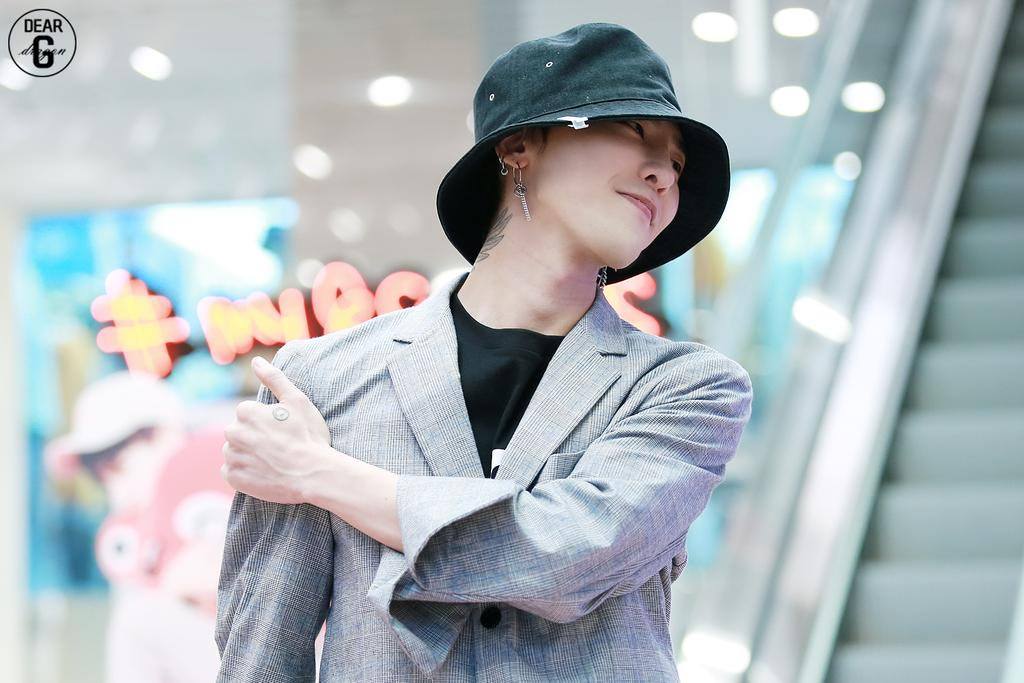 12 Artists Who Can Pull Off The Bucket Hat Trend Koreaboo