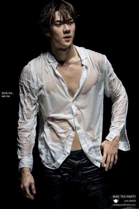 10 K-Pop Idols In Wet Shirts Guaranteed To Quench Your Thirst - Koreaboo