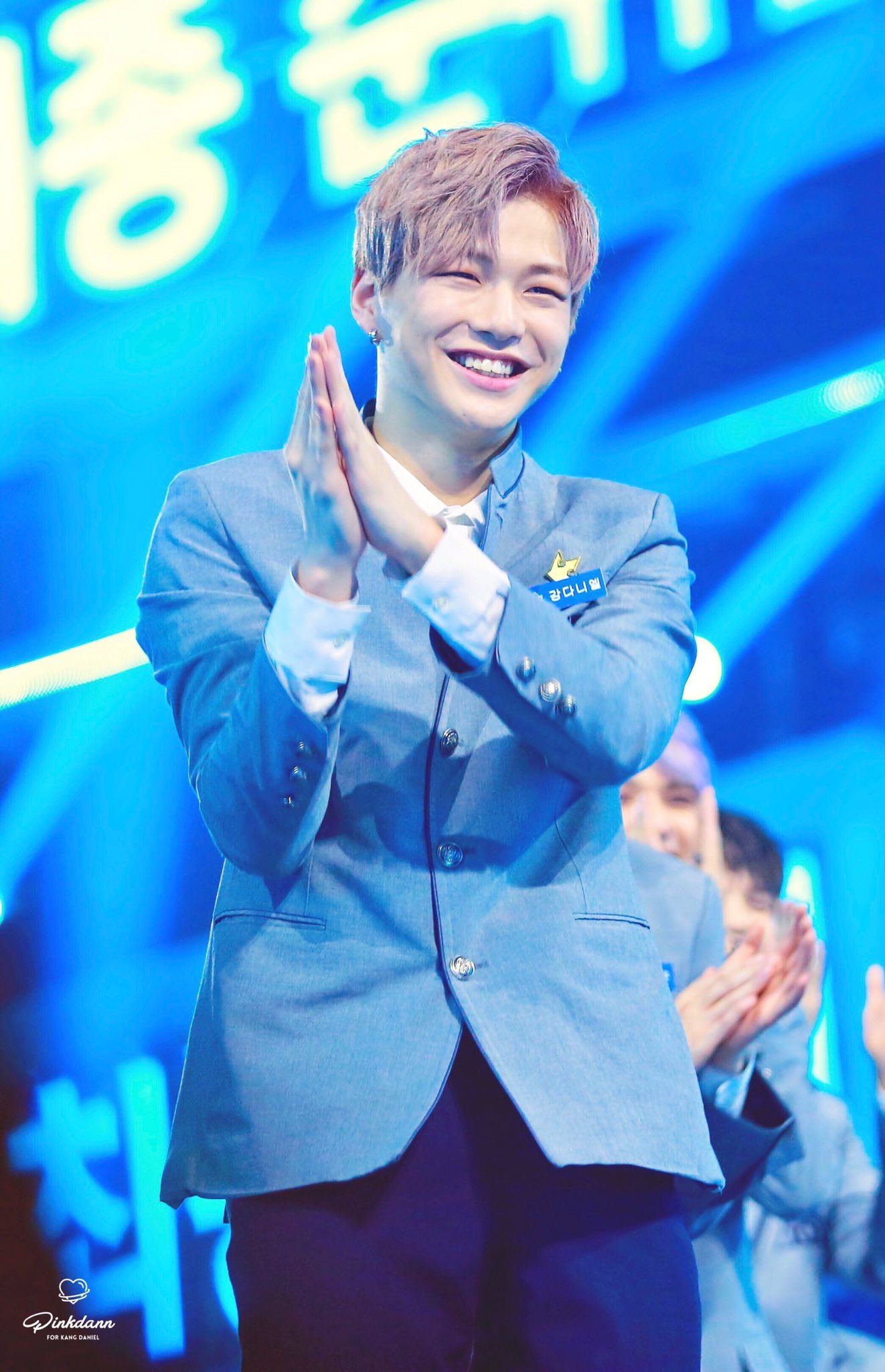 Just 31 Pictures Of Wanna One Kang Daniel's Adorable Smile - Koreaboo