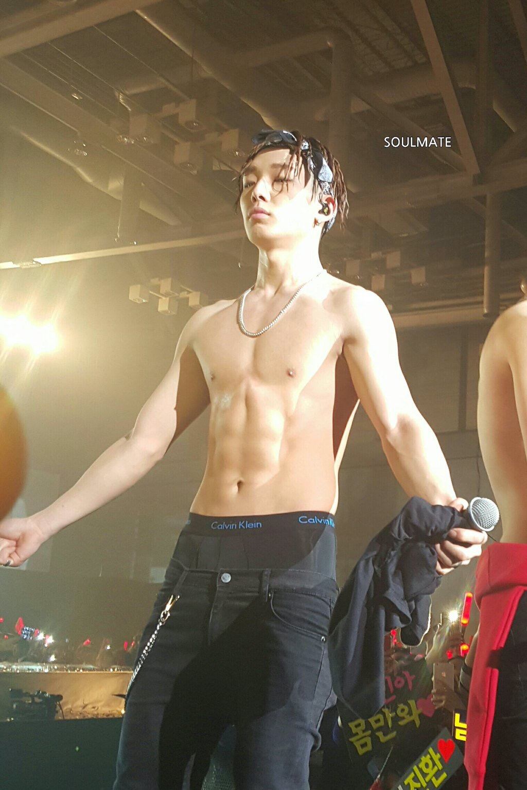 Just Photos Of Sexy Shirtless Korean Men Because You Re Welcome