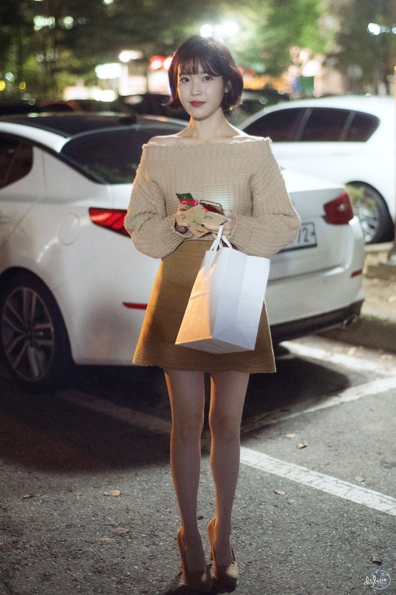 These Pictures Prove IU Has Perfected The Short Hair Style - Koreaboo