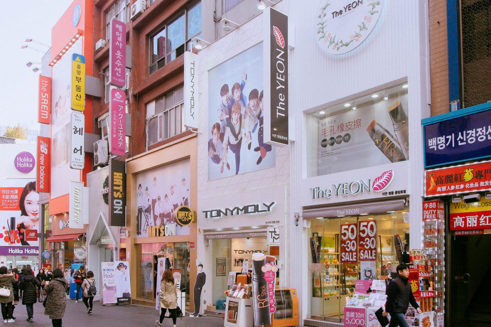The One Spot In Seoul Every K-Pop Fan Needs To Visit - Koreaboo