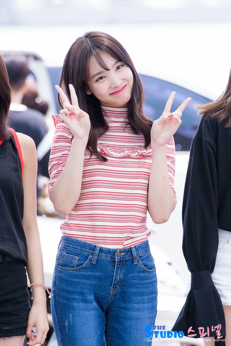 nayeon #twice #kpop  Kpop outfits, Girly outfits, Kpop fashion