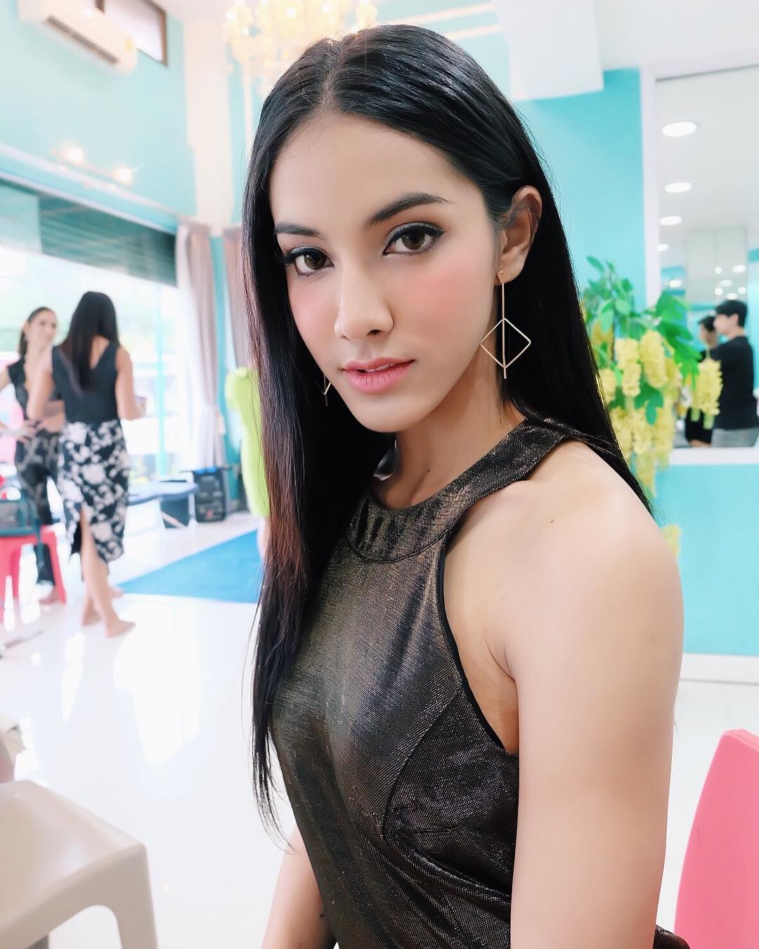 Thai ladyboy reddit 💖 Dokthong: set 121555