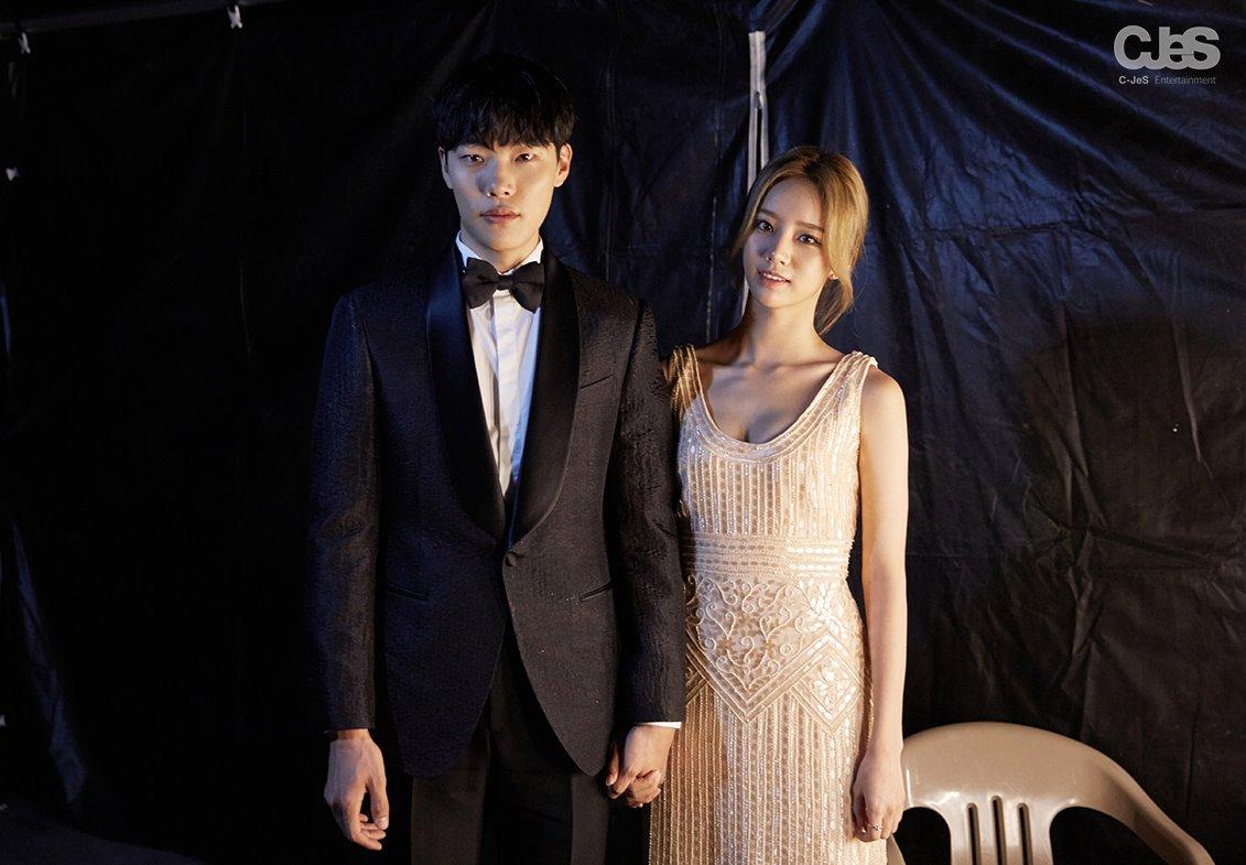 10+ Reasons Fans Knew Hyeri and Ryu Jun Yeol Were Dating Before It Was