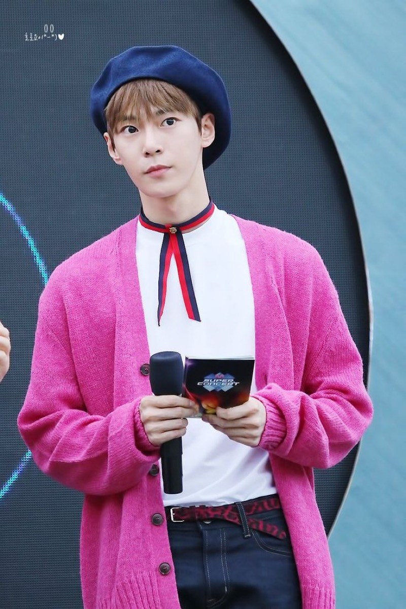 12 Reasons Why NCT Doyoung Is The Ultimate King Of Beret Hats - Koreaboo