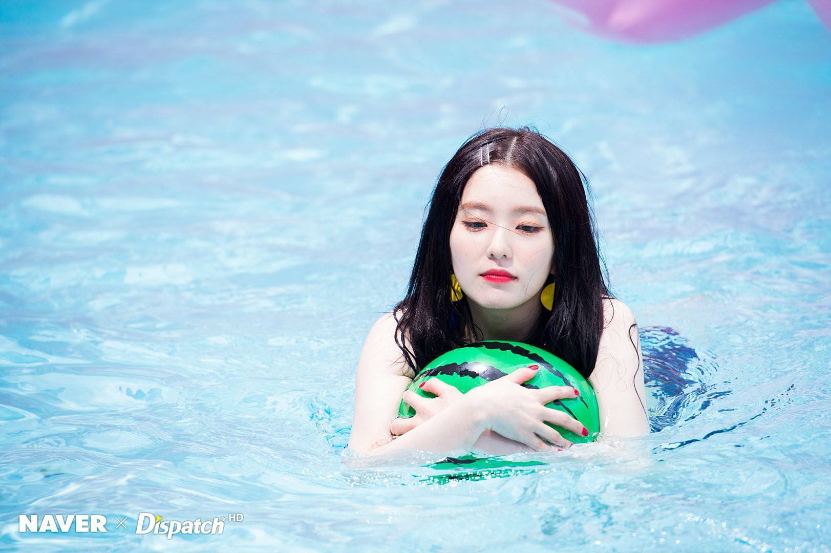 18 HD Photos From The Red Velvet Pool Party You Wish You Were Invited