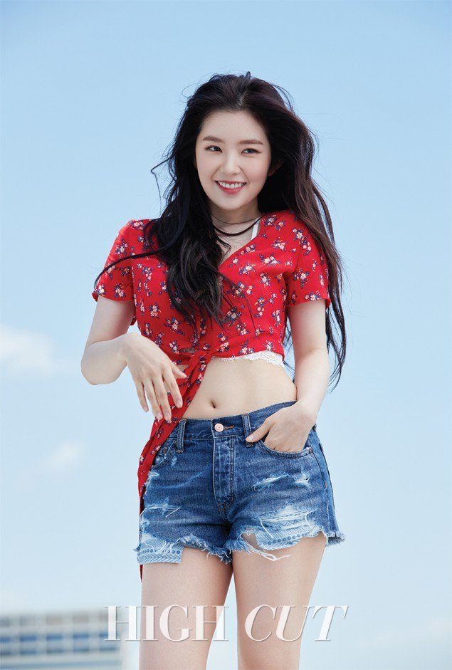 Top 10 Sexiest Outfits Of Red Velvet Irene 