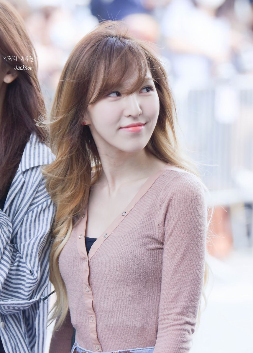 The Real Reason Why Red Velvet Wendy Avoids Leaving Her House - Koreaboo