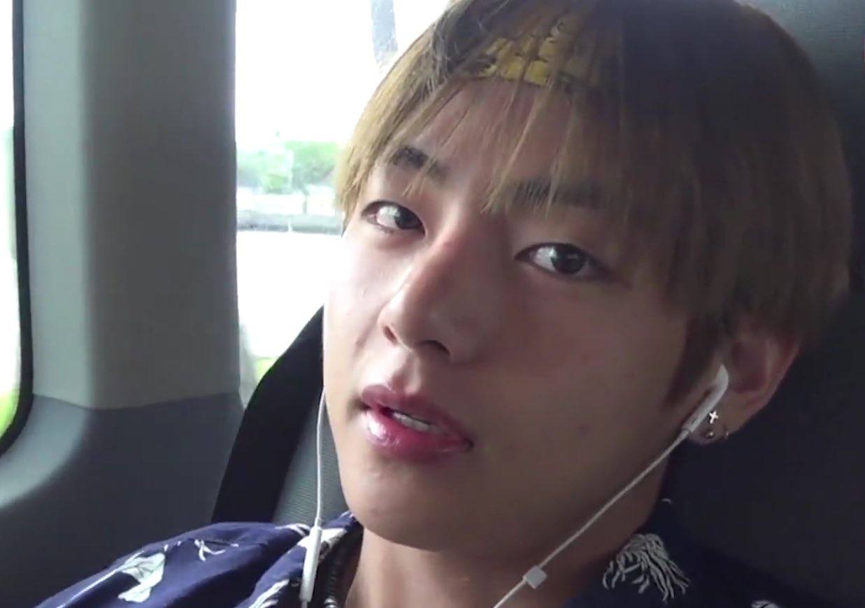 10 Photos Of Bts V S Bare Face That