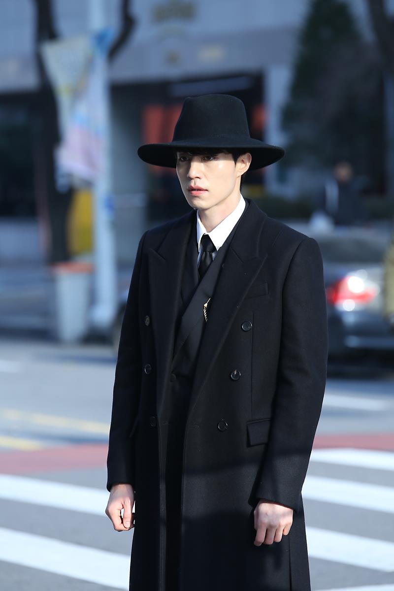 12 K Drama Costumes Youll Actually Want To Wear For Halloween Koreaboo