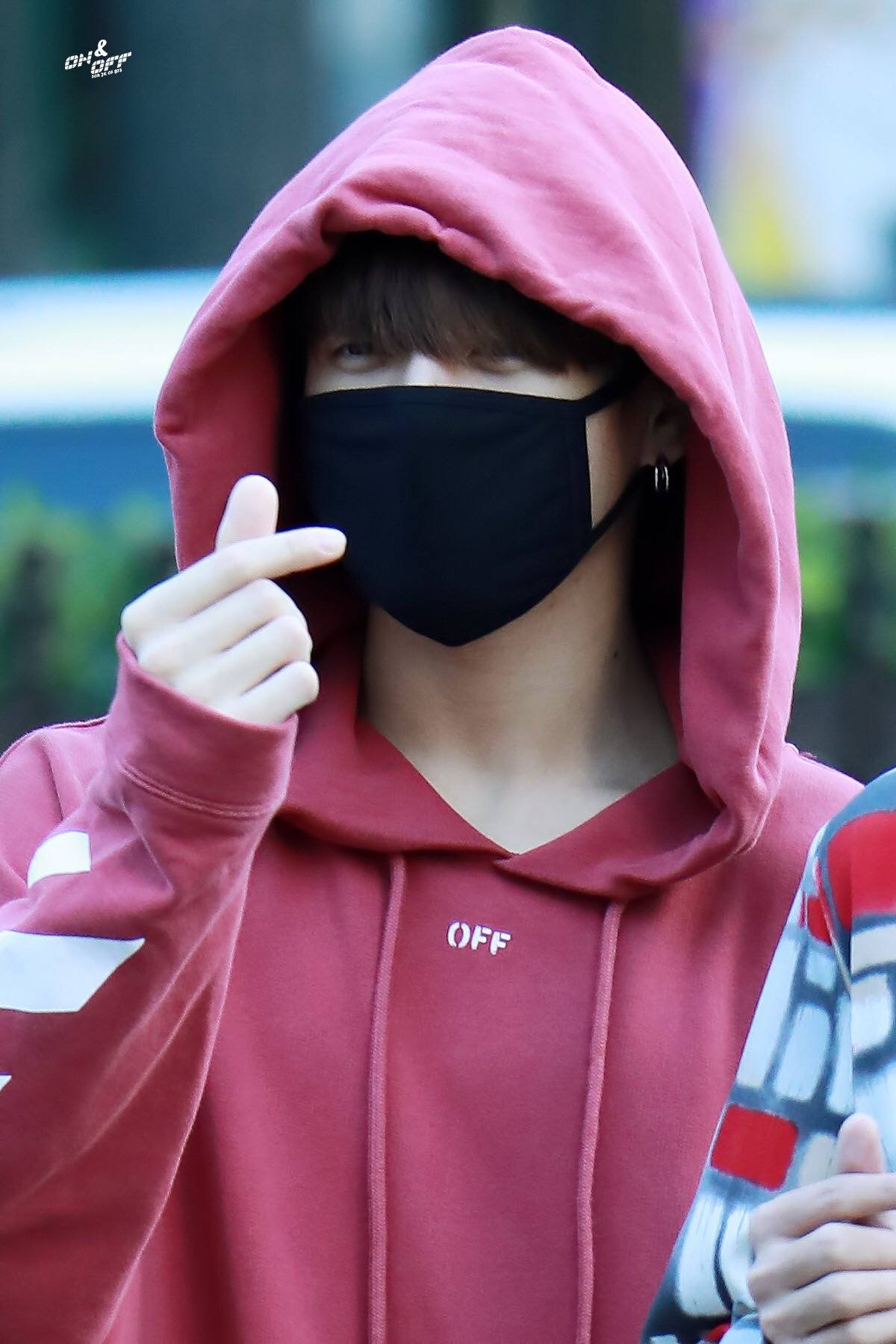 jungkook oversized hoodie